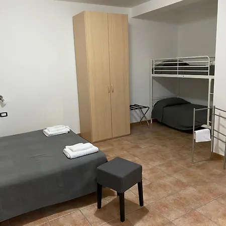 Rifugio Radura Del Grano 3* Plataci