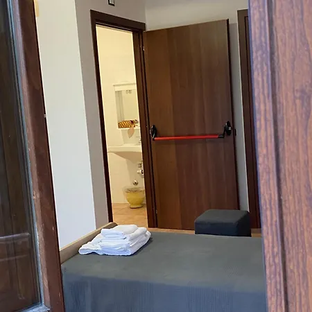 Rifugio Radura Del Grano Plataci