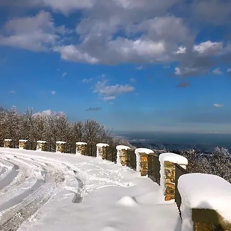 Rifugio Radura Del Grano Plataci