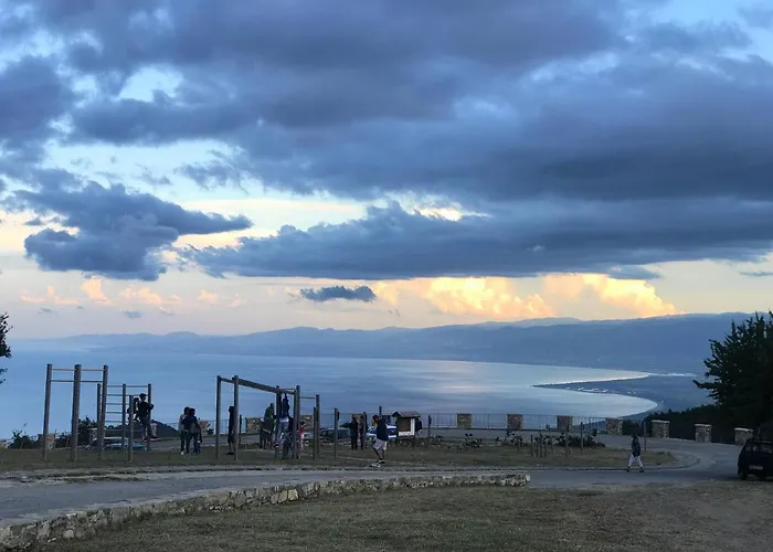 Rifugio Radura Del Grano Plataci